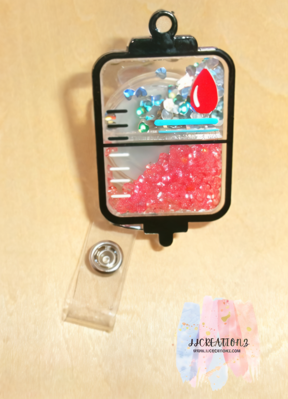 💉 IV Bag Badge Reel – Retractable Glitter Nurse ID Holder