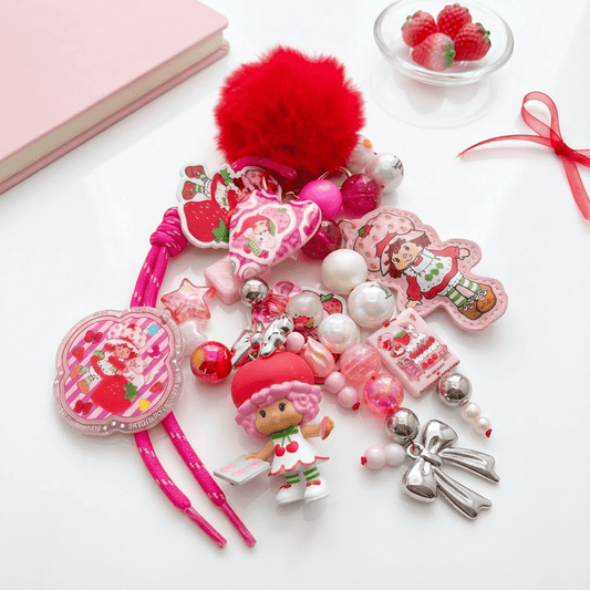 🍓 Strawberry Sweet Bag Charm – Handmade Beaded Accessory 🍓
