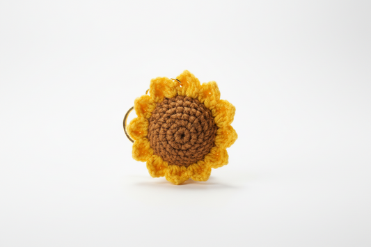 Handmade Crochet Sunflower Keychain – Cute Amigurumi Flower Charm-keychain