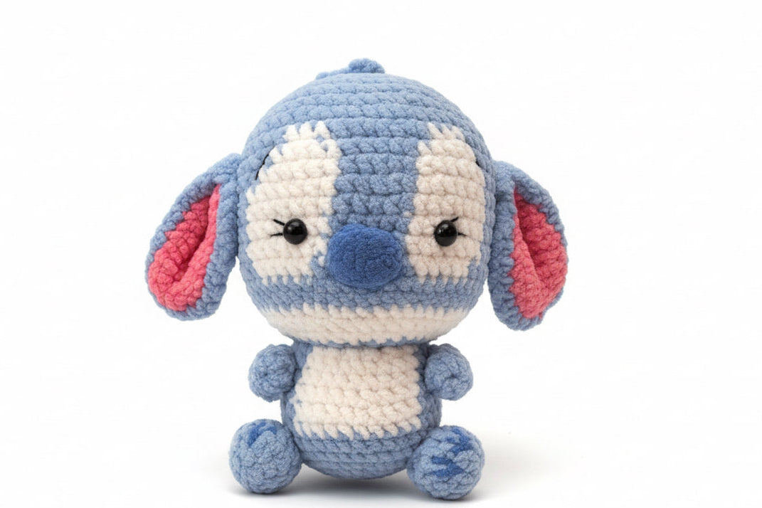 Crochet stitch Plush Keychain – Handmade Cute Bag Charm