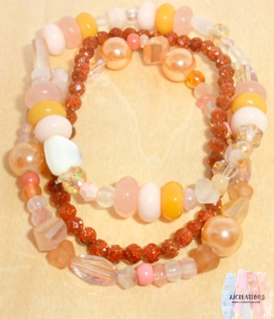 Peach Pearl Beaded Bracelet – Soft Blossom Collection