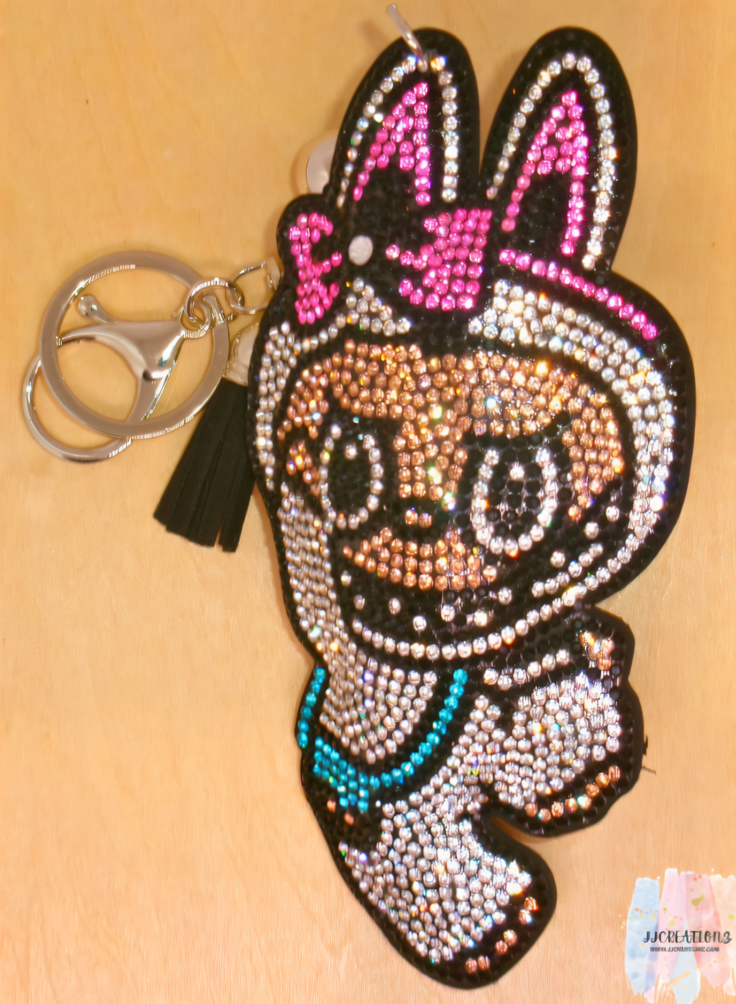 ✨ Large Sparkling White Character Keychain