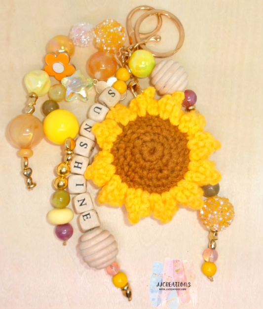 🌻 Sunshine Beaded Keychain with Crochet Sunflower – Handmade Boho Charm