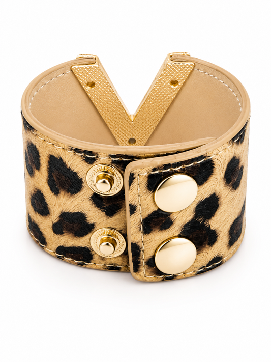 Leopard Print Wide Cuff Bracelet – Gold-Tone Statement Fashion Bracelet