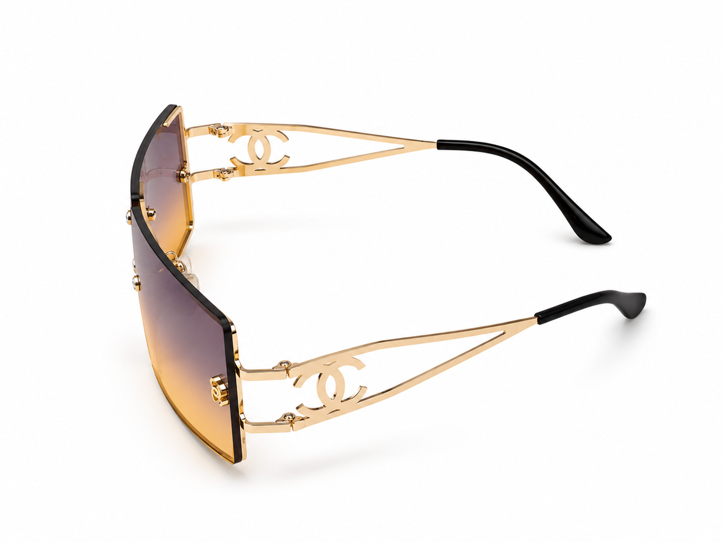 Luxury-Inspired Oversized Shield Sunglasses – Gold Frame with Gradient Lens