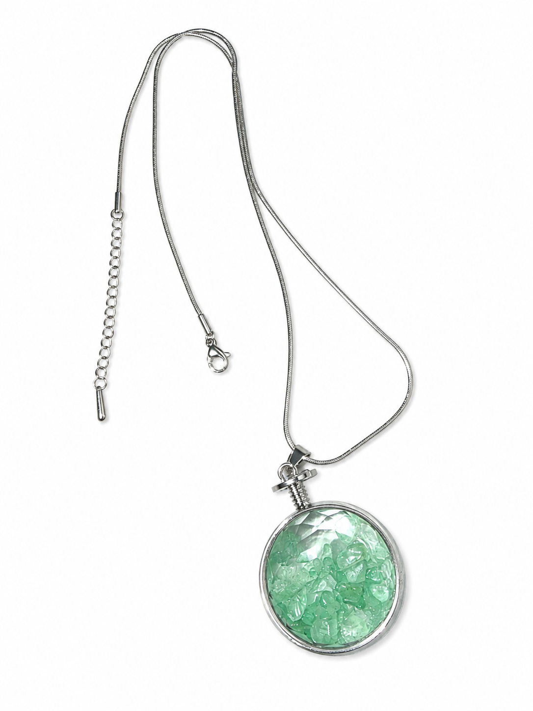 Green Crystal Chip Round Pendant Necklace
