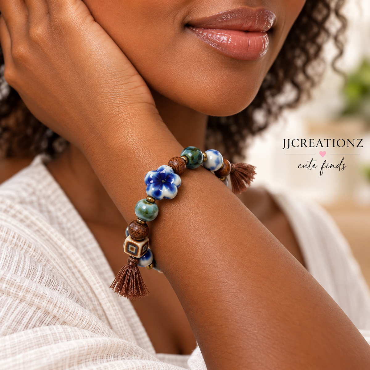 Boho Floral Beaded Bracelet – Ceramic & Wood Bead Stretch Bracelet