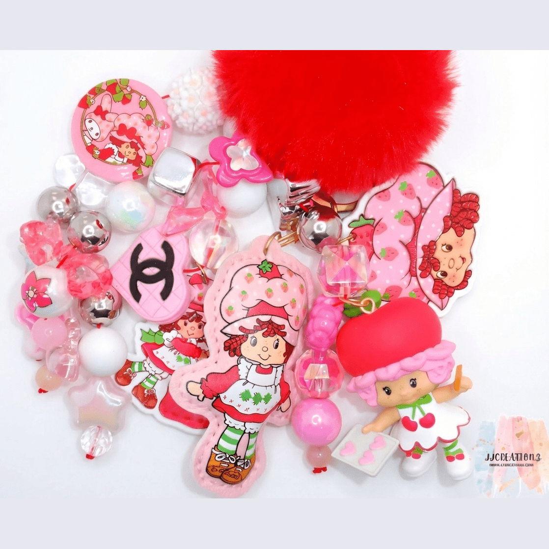 🍓 Strawberry Shortcake Bag Charm – Pink Beaded Accessory with Pom-Pom 🍓
