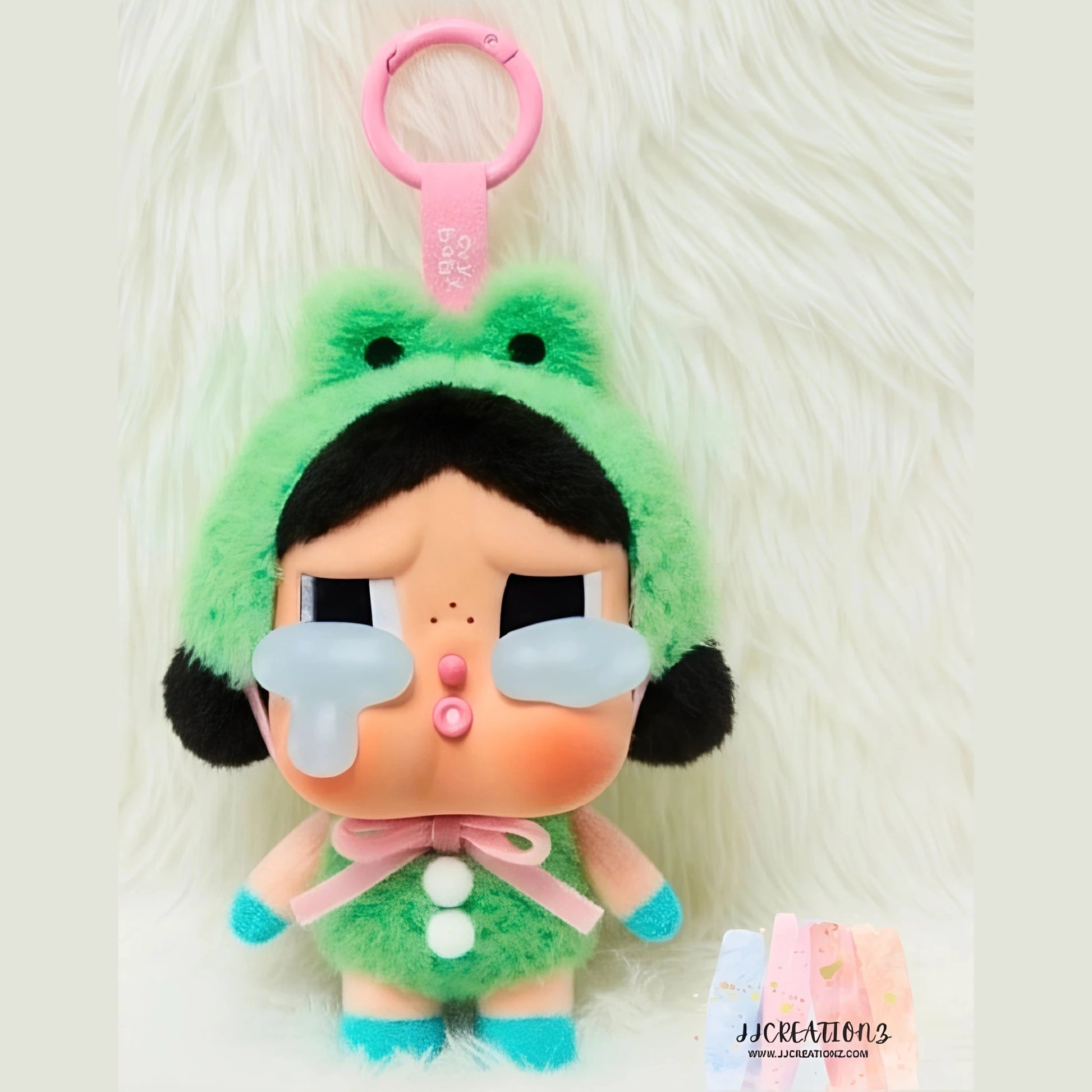 🐸 Crybaby Frog Keychain Plush – Kawaii Bag Charm