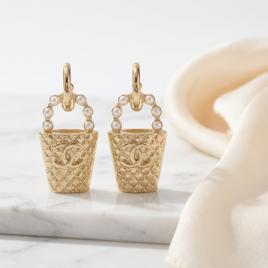 Mini Handbag Pearl Hoop Earrings – Chic Gold Fashion Statement Earrings